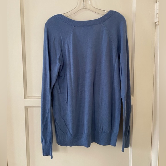 Banana Republic Factory Forever Sweater, Vintage Blue, size M - Picture 2 of 6